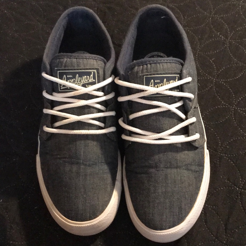 Appleyard globe jean color shoes size 8